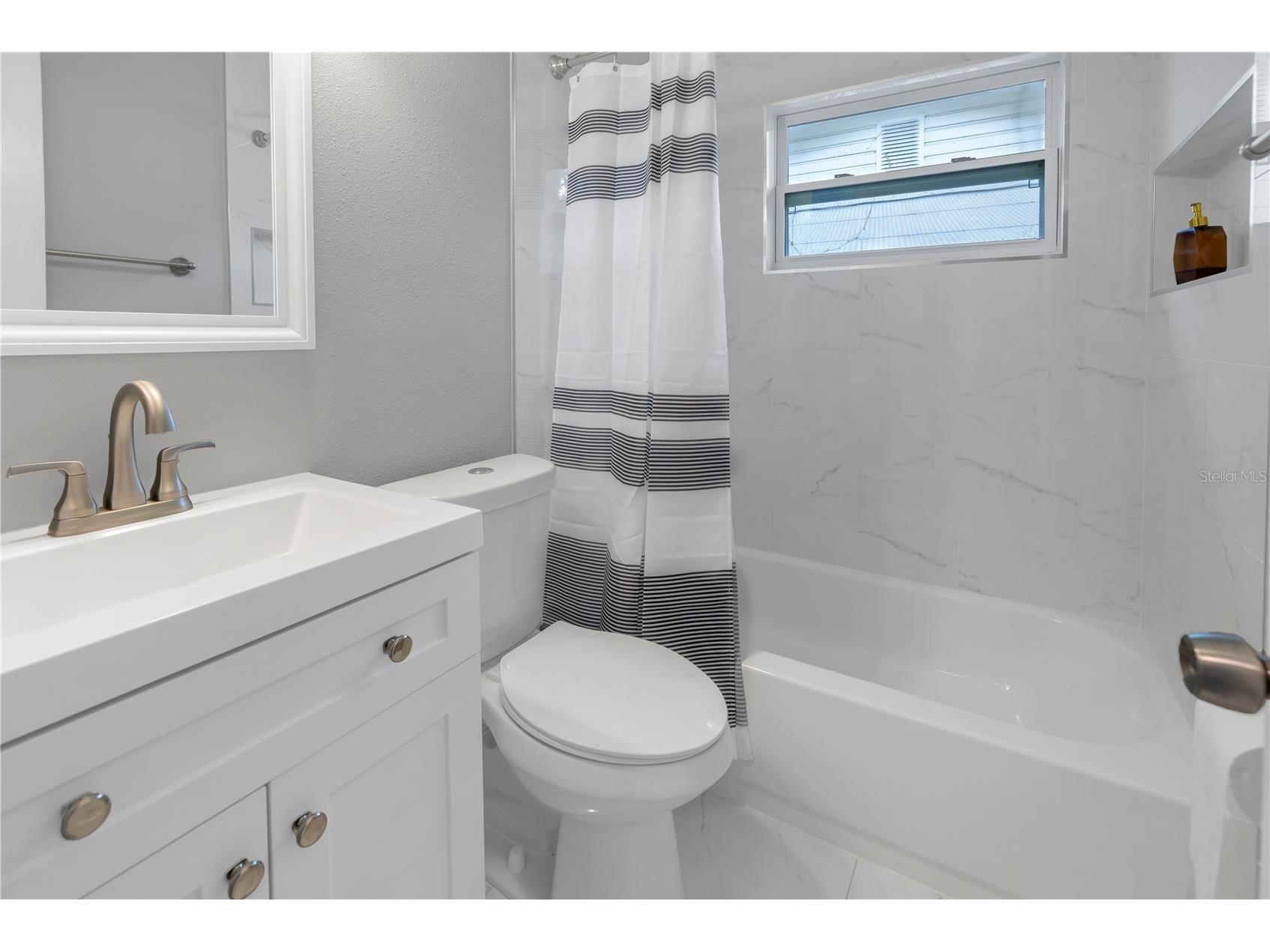 4027 7th Street S Saint Petersburg FL 33705 TB8487746 image12