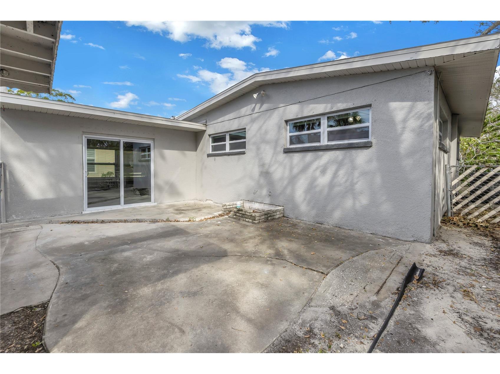 4027 7th Street S Saint Petersburg FL 33705 TB8487746 image19
