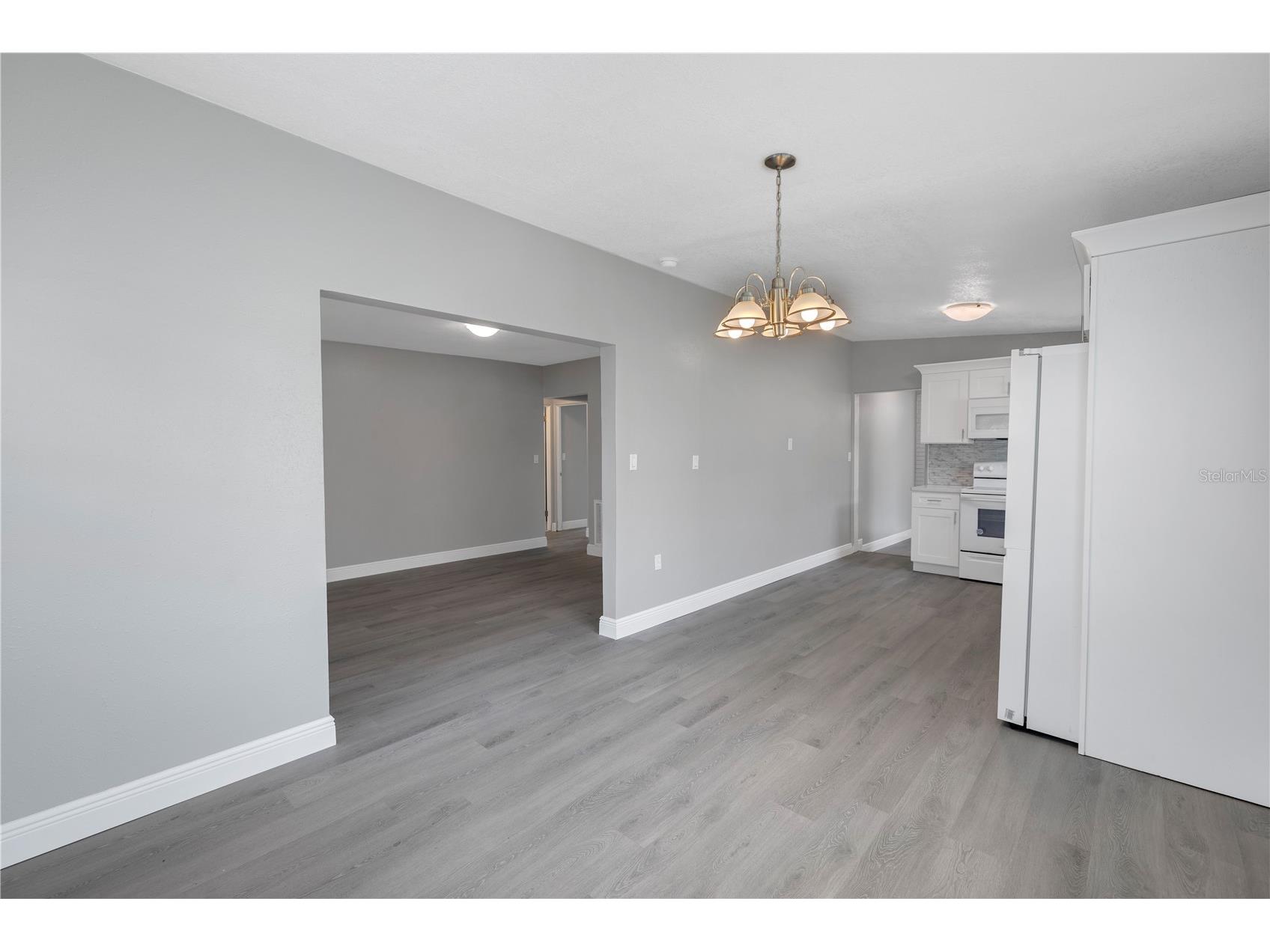 4027 7th Street S Saint Petersburg FL 33705 TB8487746 image6