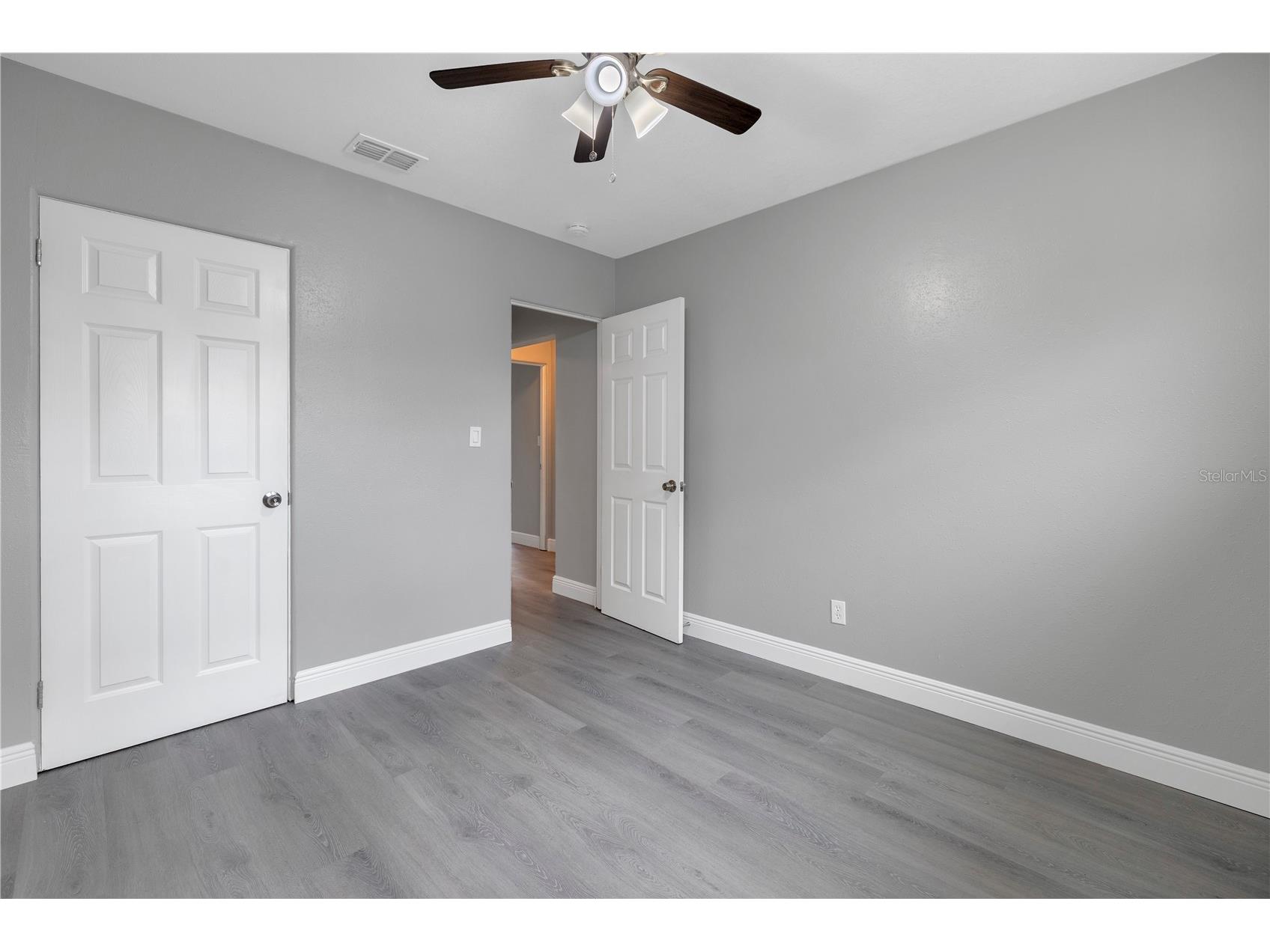 4027 7th Street S Saint Petersburg FL 33705 TB8487746 image8