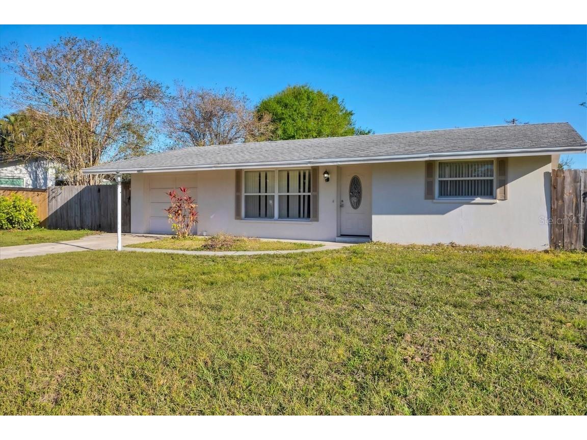 4027 Dyer Lane Sarasota FL 34232 A4644337 image1