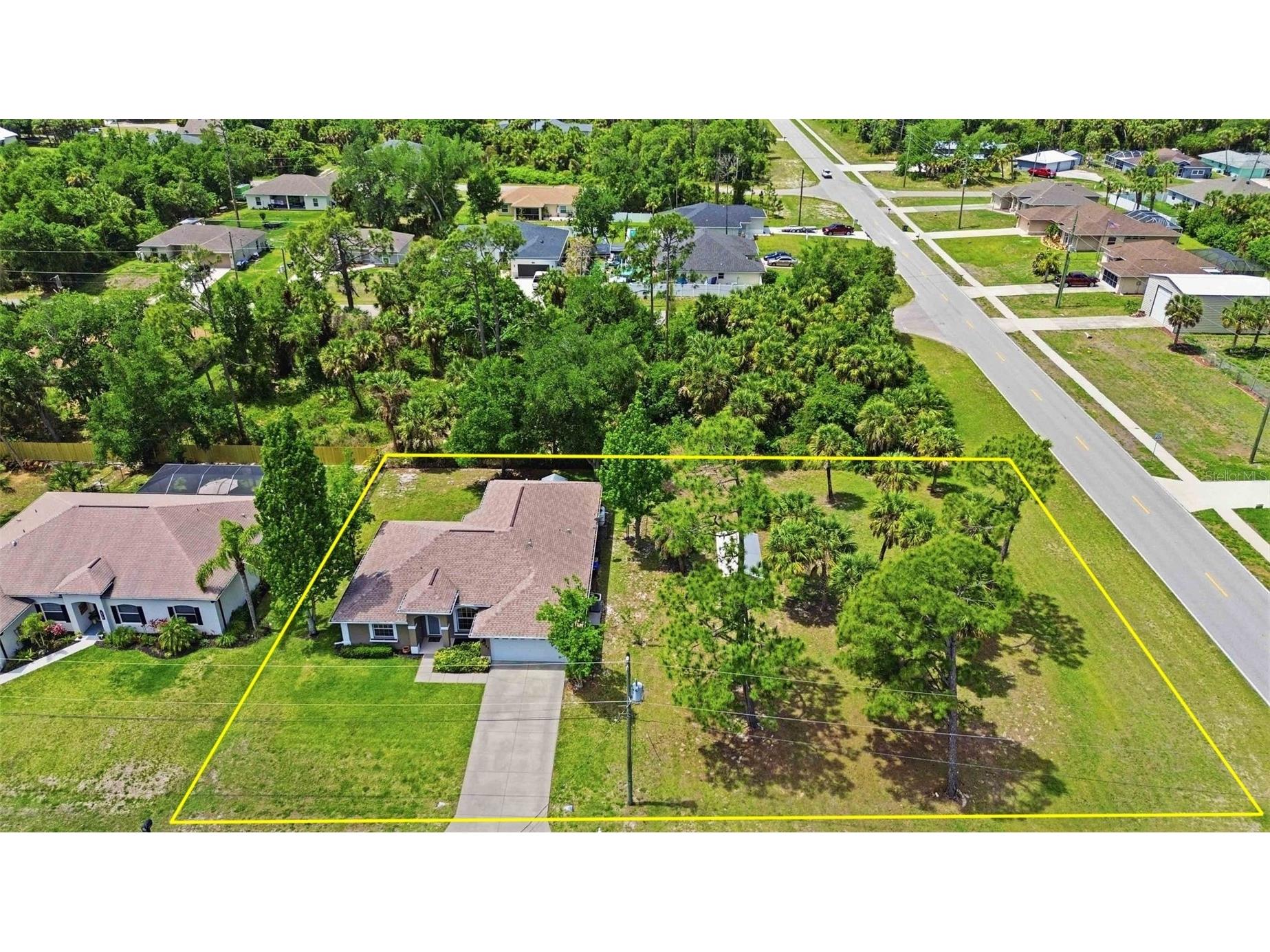 4027 Quaker Lane North Port FL 34288 C7524900 image1