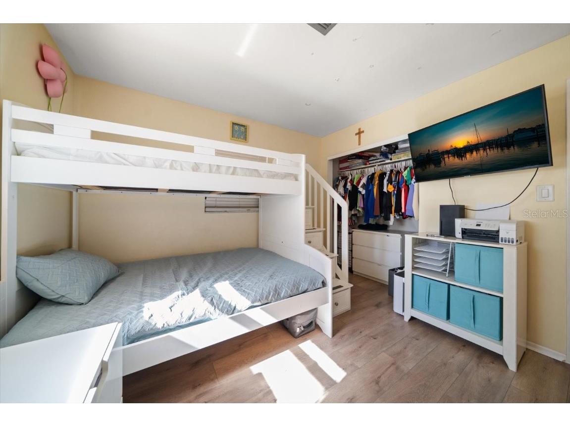 4028 12th Avenue N Saint Petersburg FL 33713 TB8452084 image13