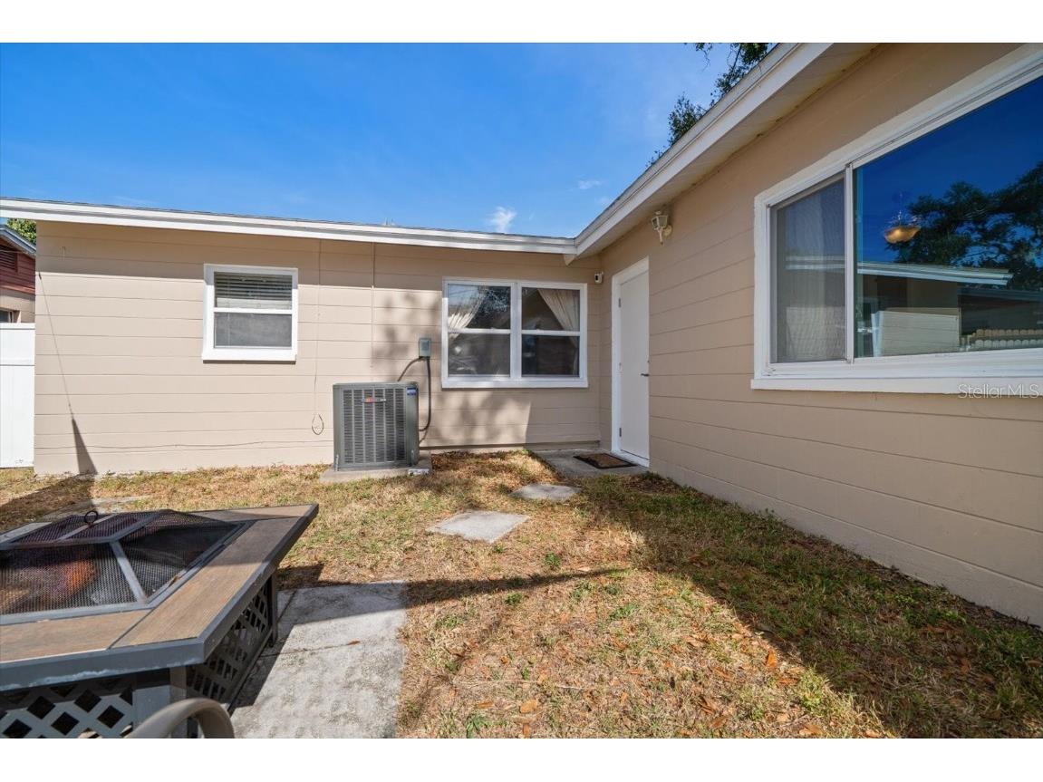 4028 12th Avenue N Saint Petersburg FL 33713 TB8452084 image18