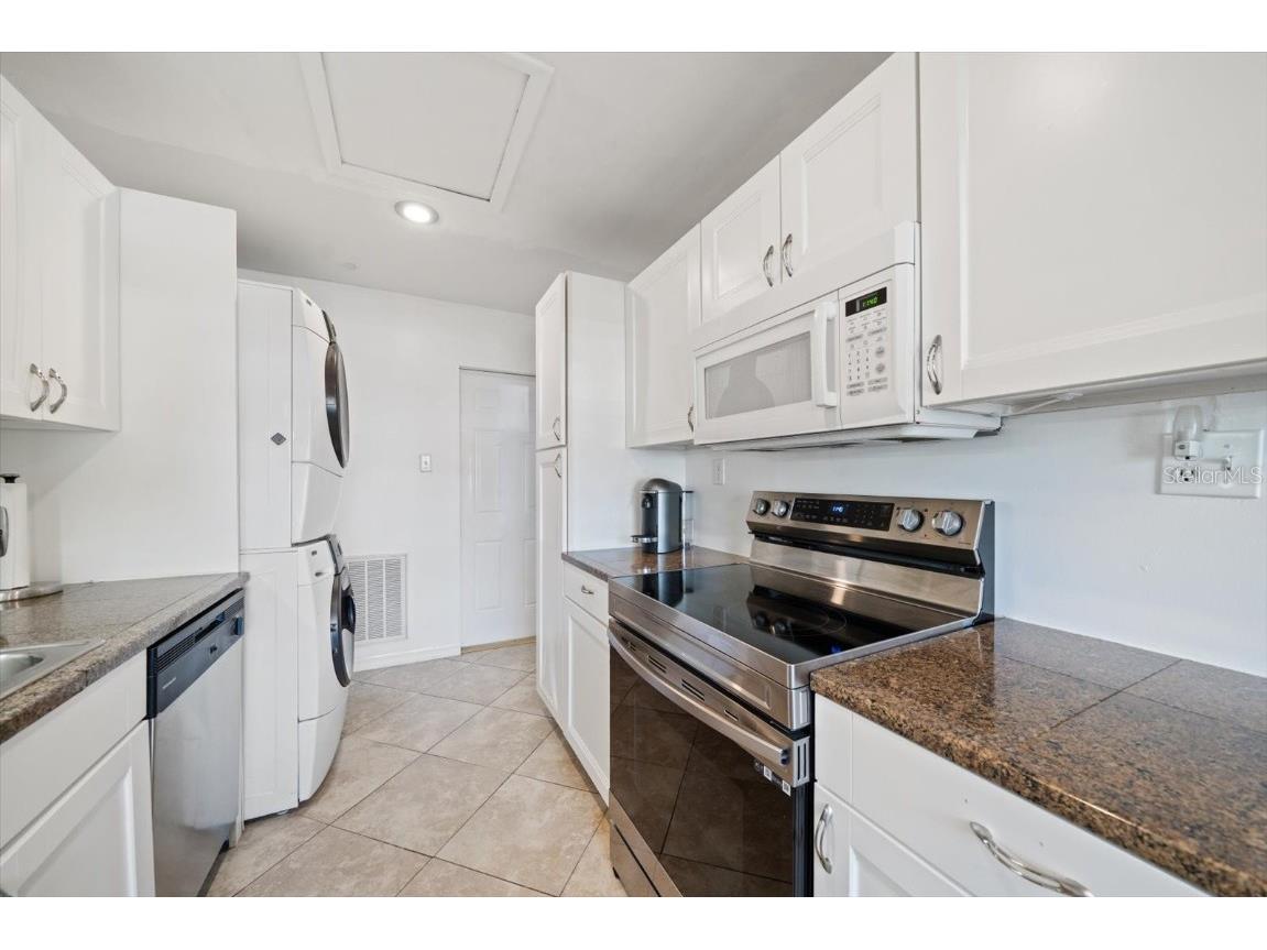 4028 12th Avenue N Saint Petersburg FL 33713 TB8452084 image8