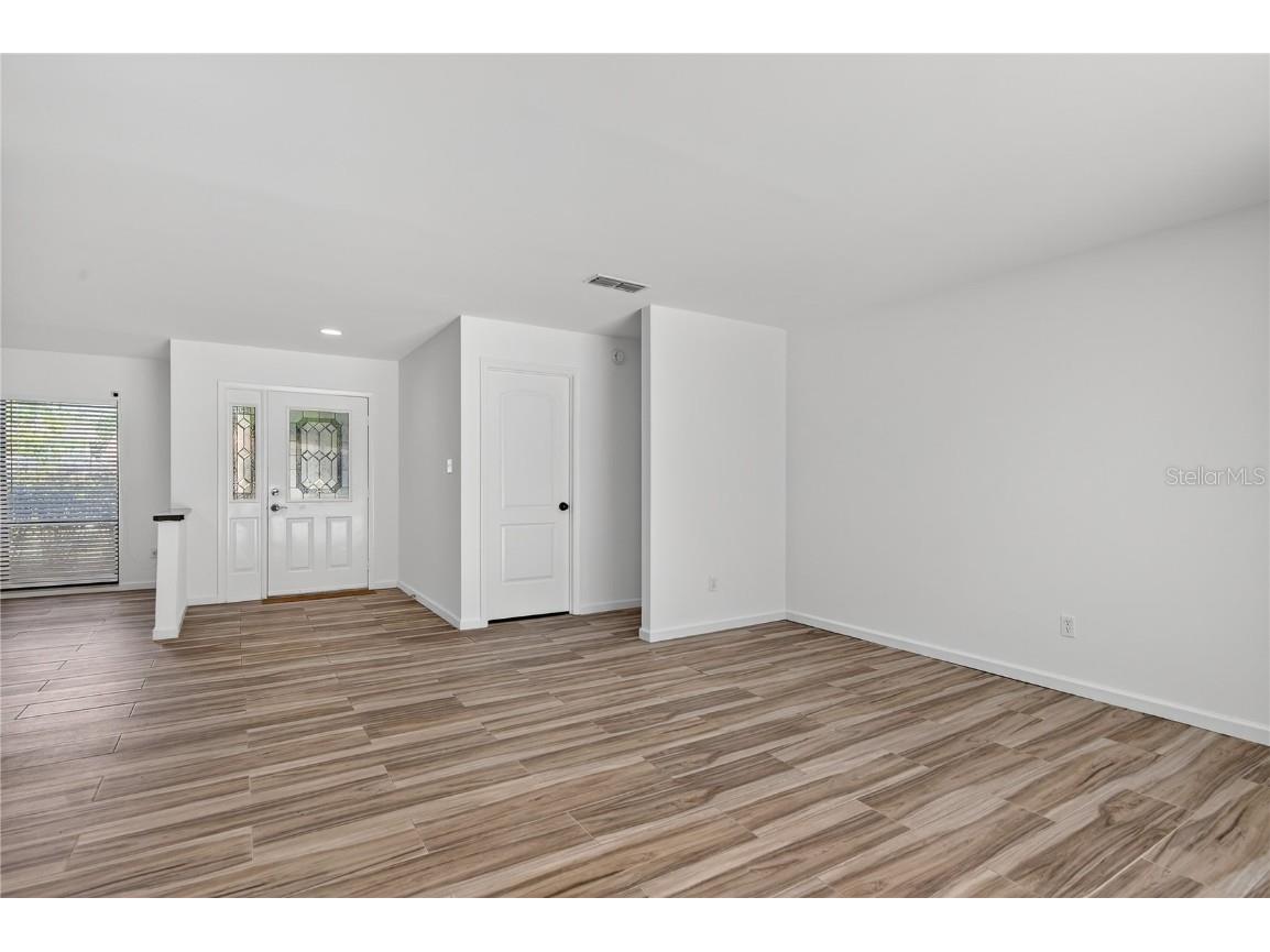 4028 Bell Grande Drive Valrico FL 33596 TB8446785 image32