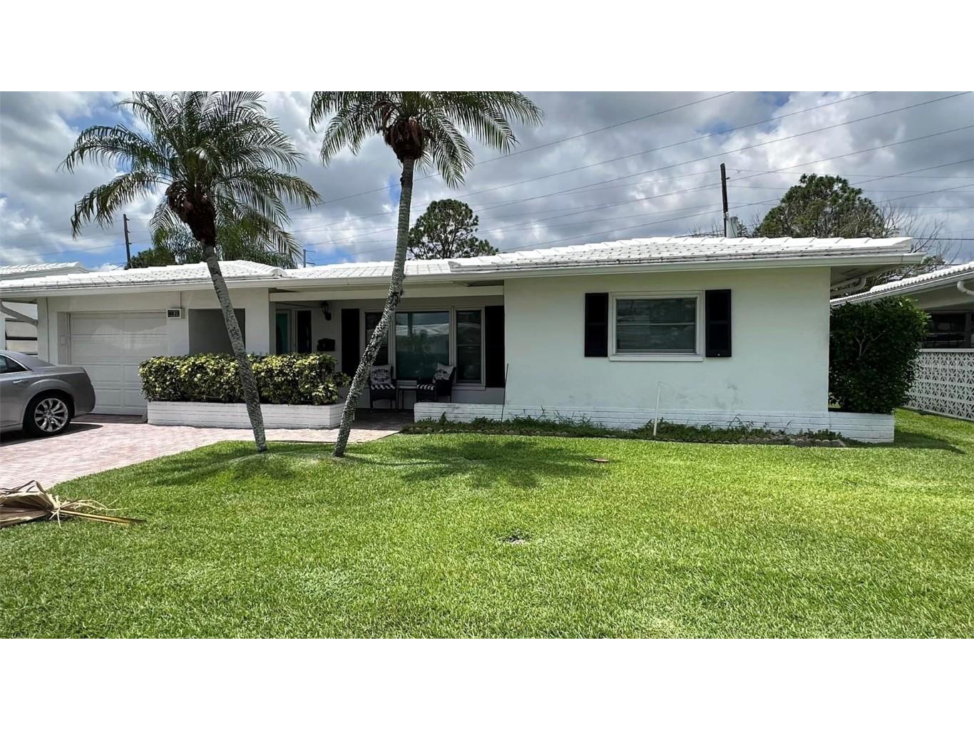 4028 Mainlands Boulevard N Pinellas Park FL 33782 G5076893 image1