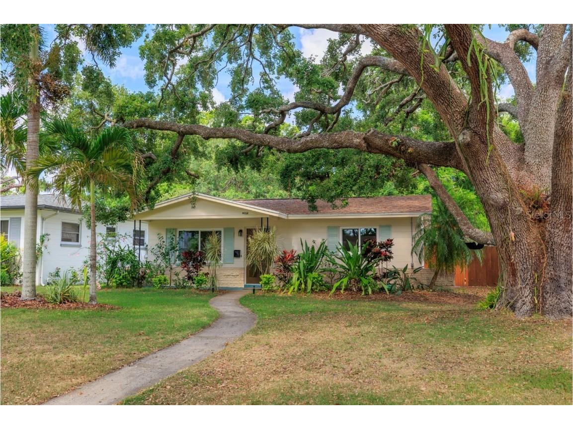 4028 Queen Street N Saint Petersburg FL 33714 TB8393592 image1