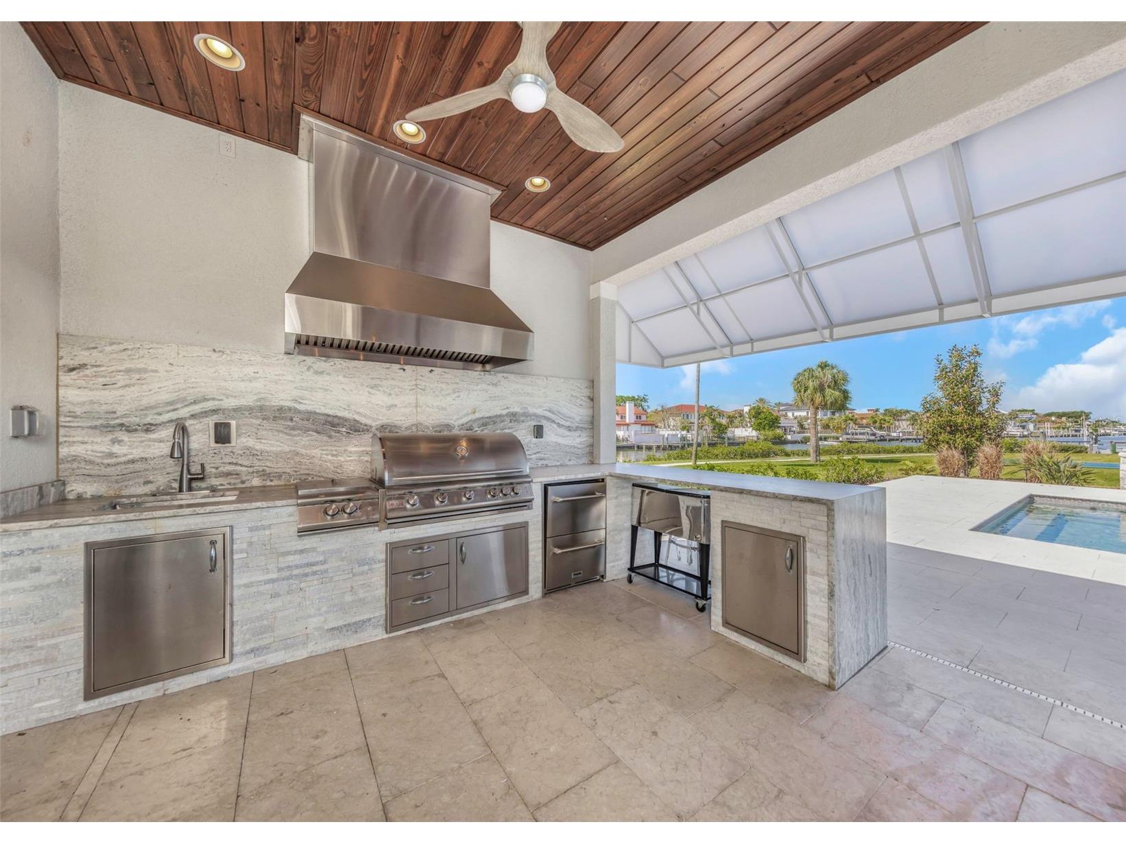 4028 Rocky Shores Drive Tampa FL 33634 TB8497962 image43