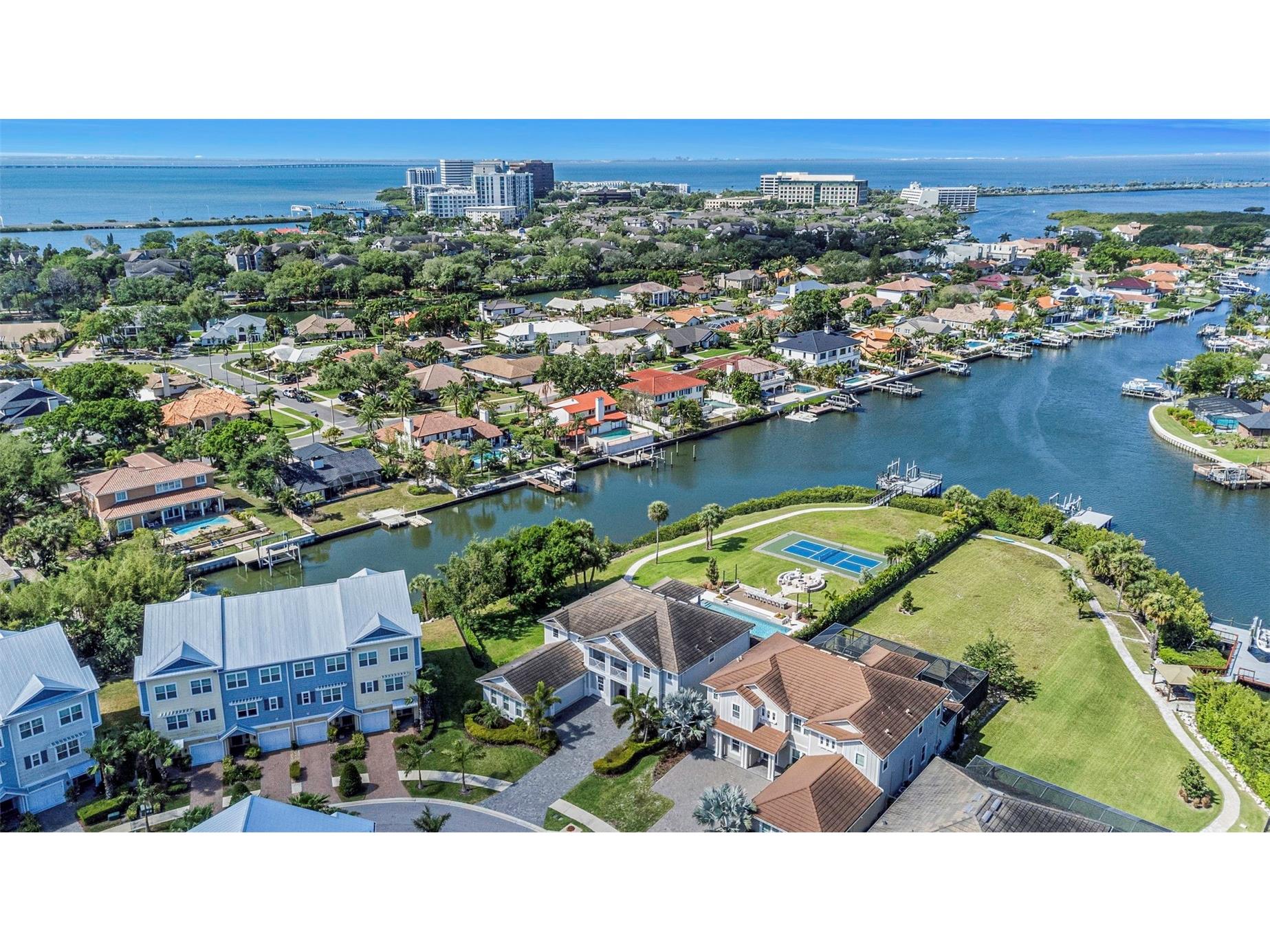 4028 Rocky Shores Drive Tampa FL 33634 TB8497962 image76