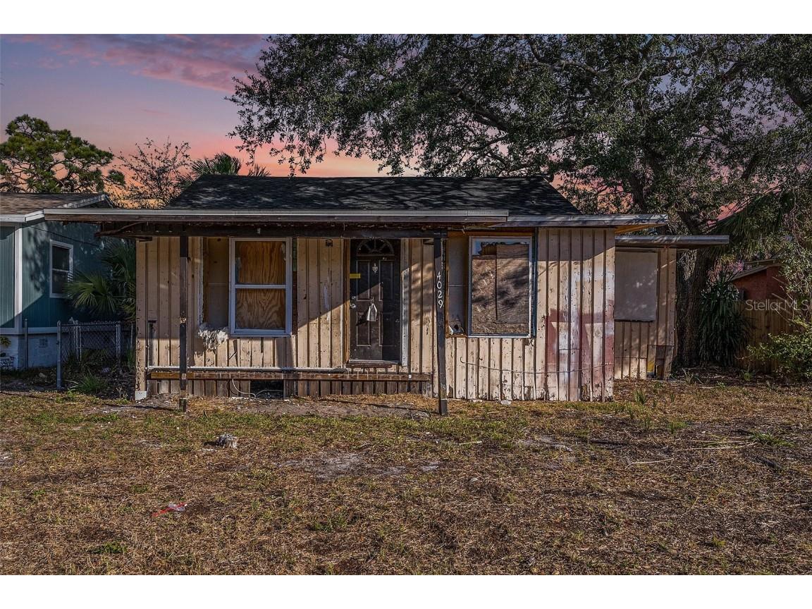 4029 13th Avenue S Saint Petersburg FL 33711 TB8352613 image1