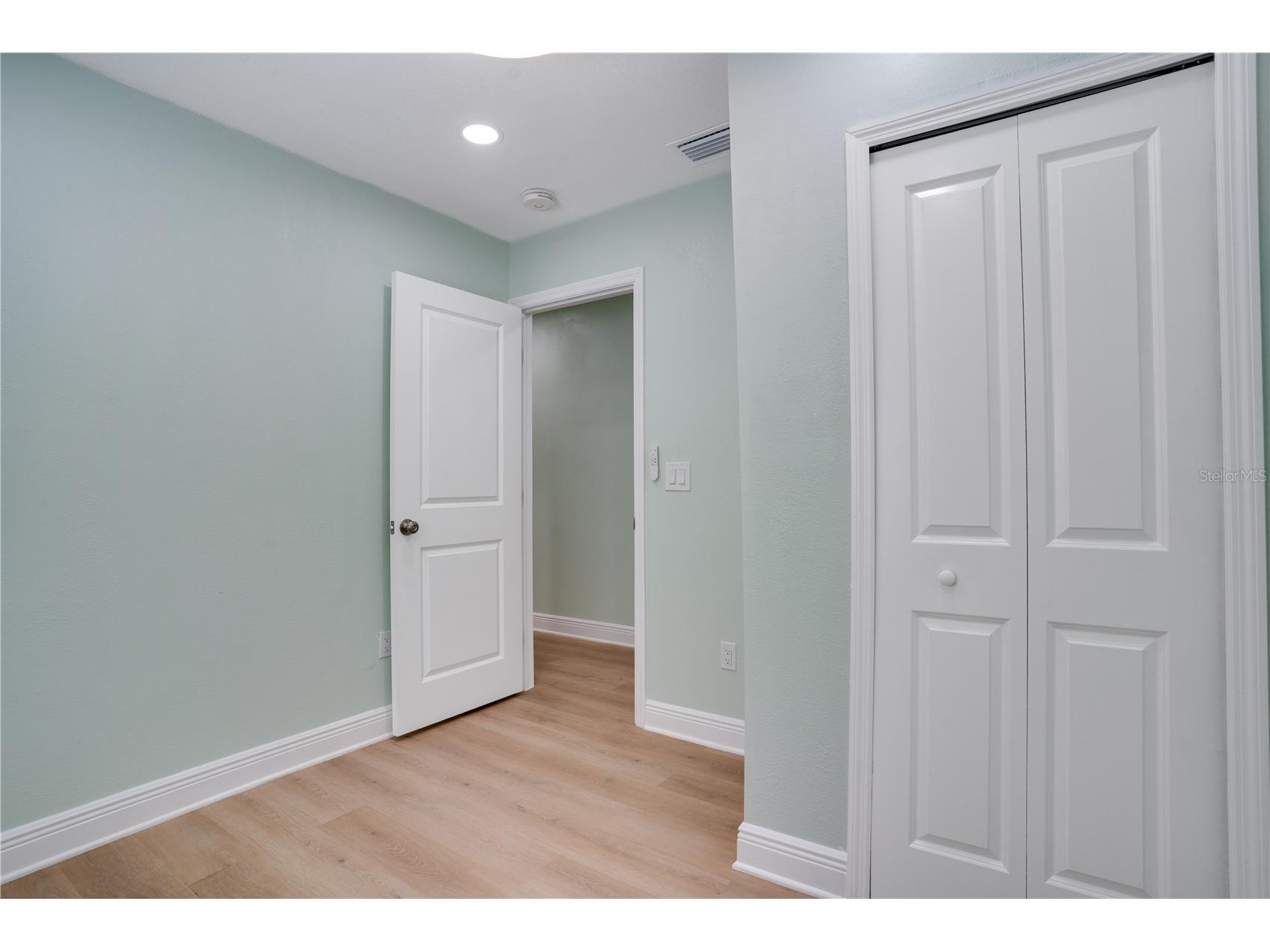 4029 13th Avenue S Saint Petersburg FL 33711 TB8501899 image19