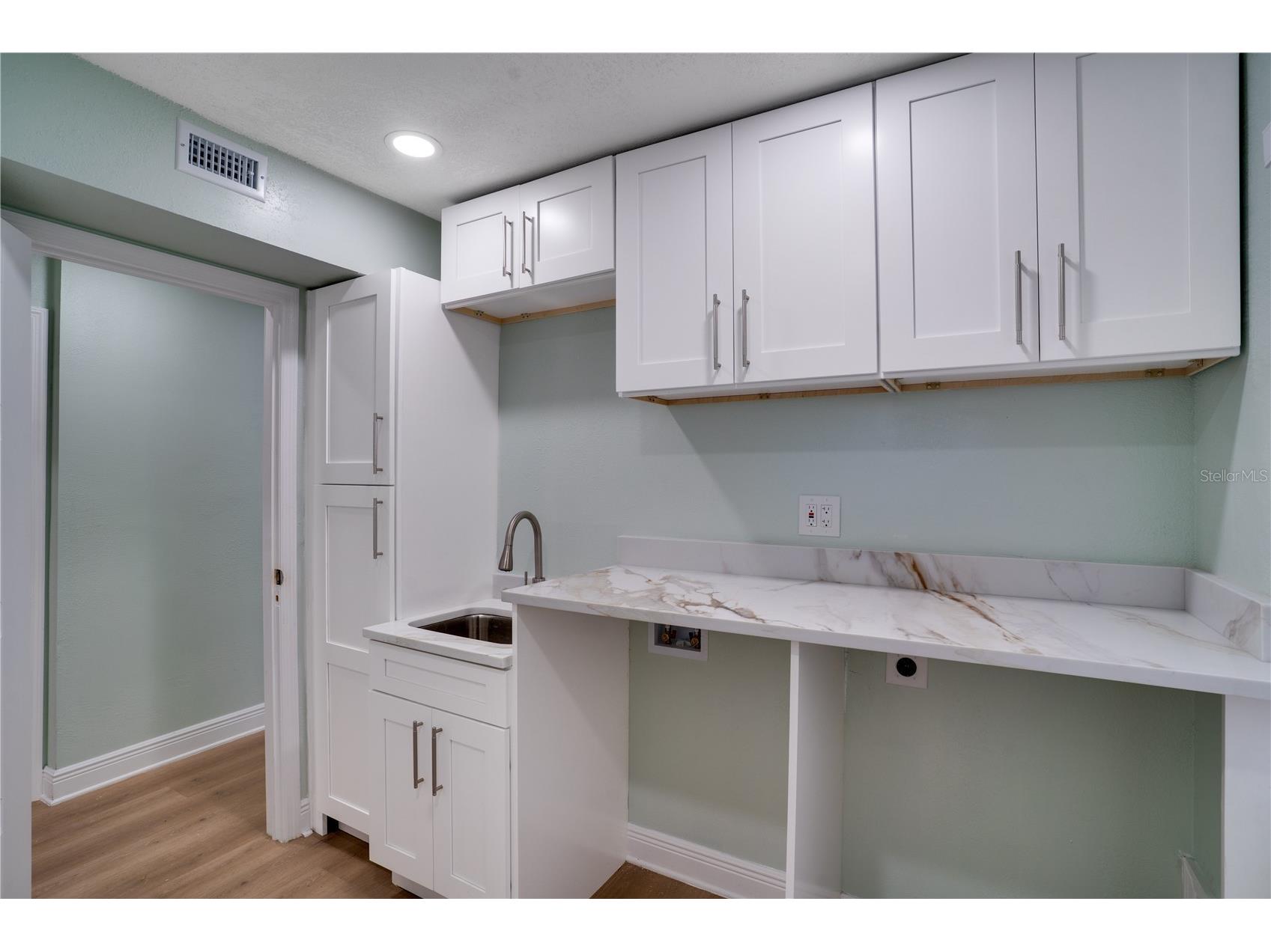 4029 13th Avenue S Saint Petersburg FL 33711 TB8501899 image23