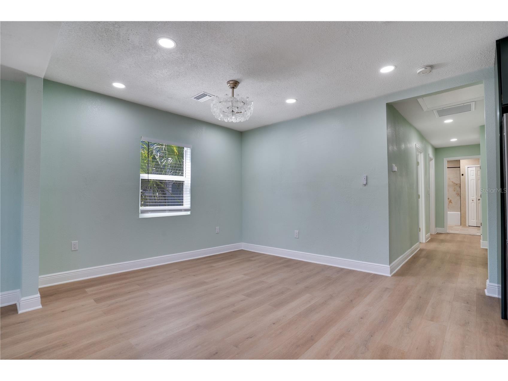 4029 13th Avenue S Saint Petersburg FL 33711 TB8501899 image6