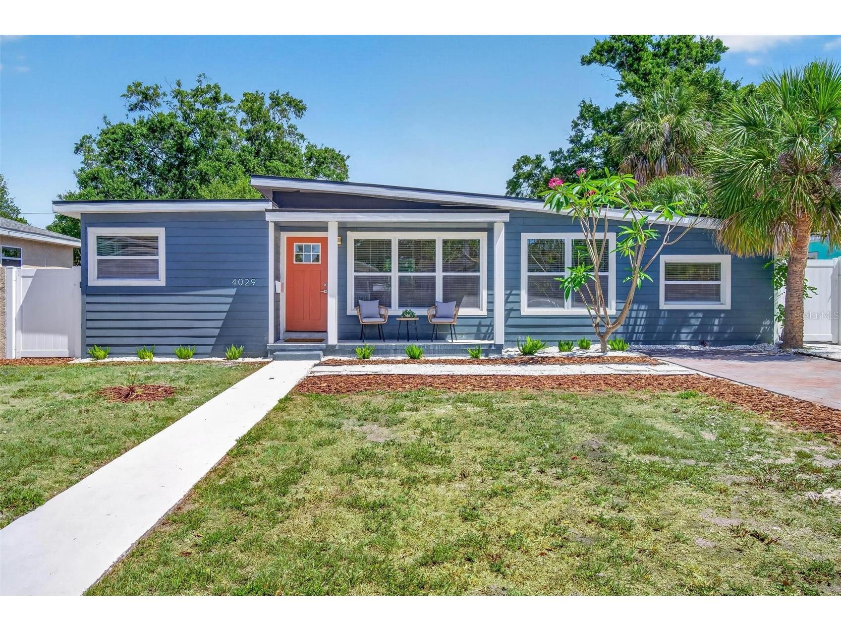 4029 3rd Avenue S Saint Petersburg FL 33711 TB8503393 image1