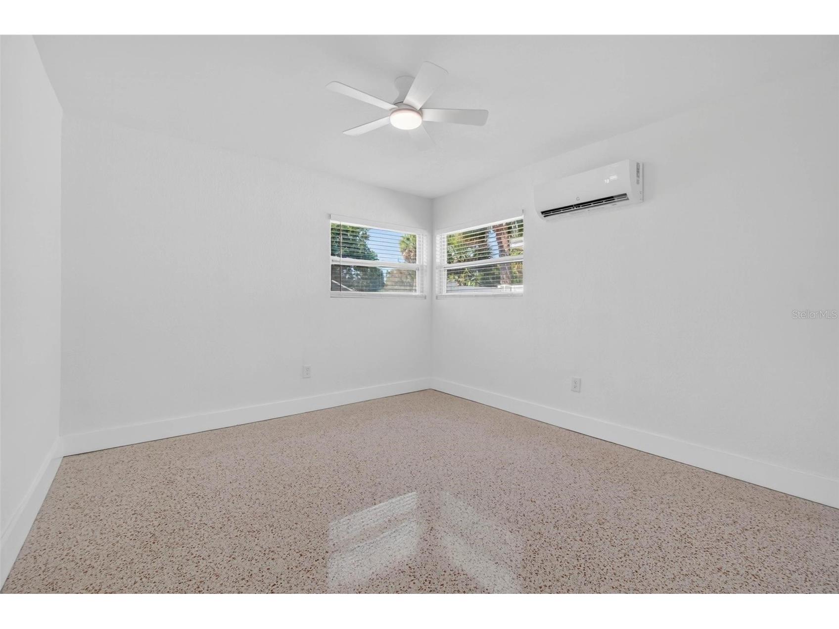 4029 3rd Avenue S Saint Petersburg FL 33711 TB8503393 image19