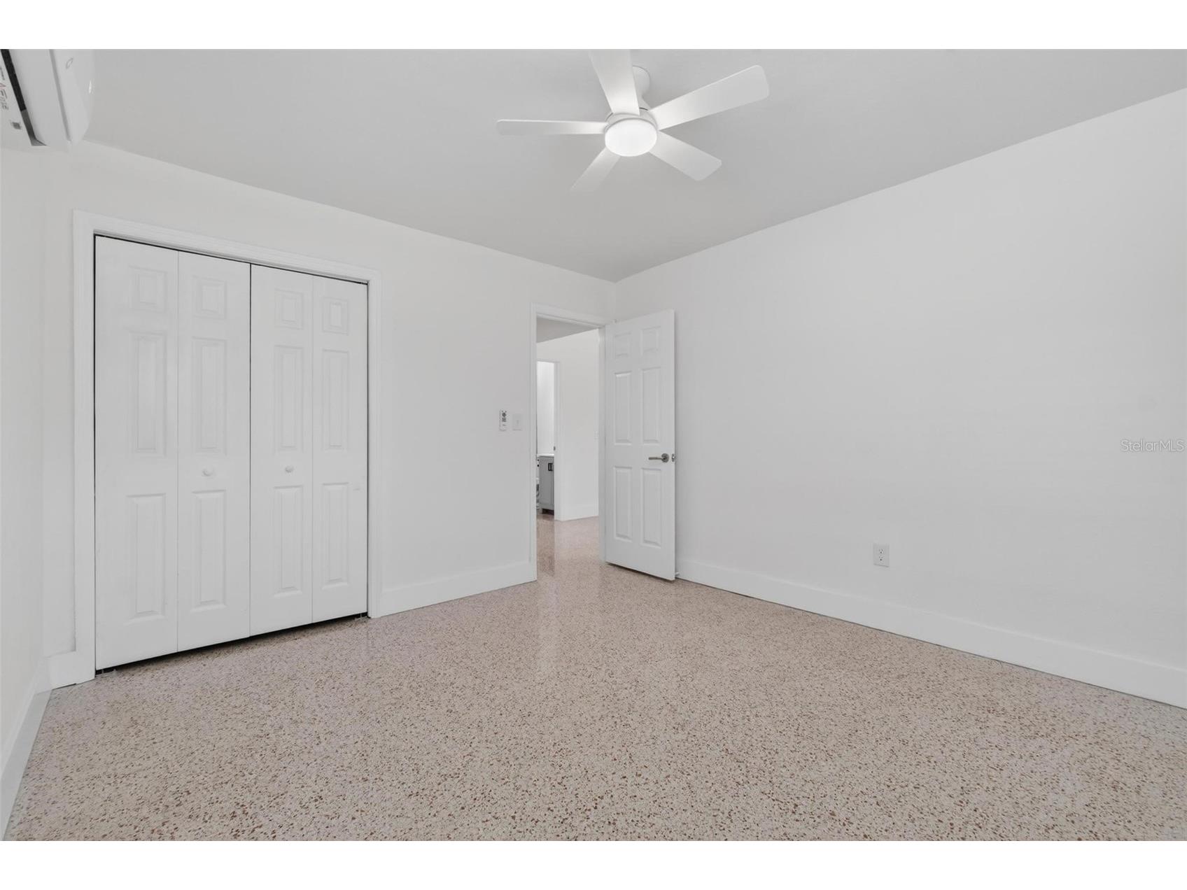 4029 3rd Avenue S Saint Petersburg FL 33711 TB8503393 image20
