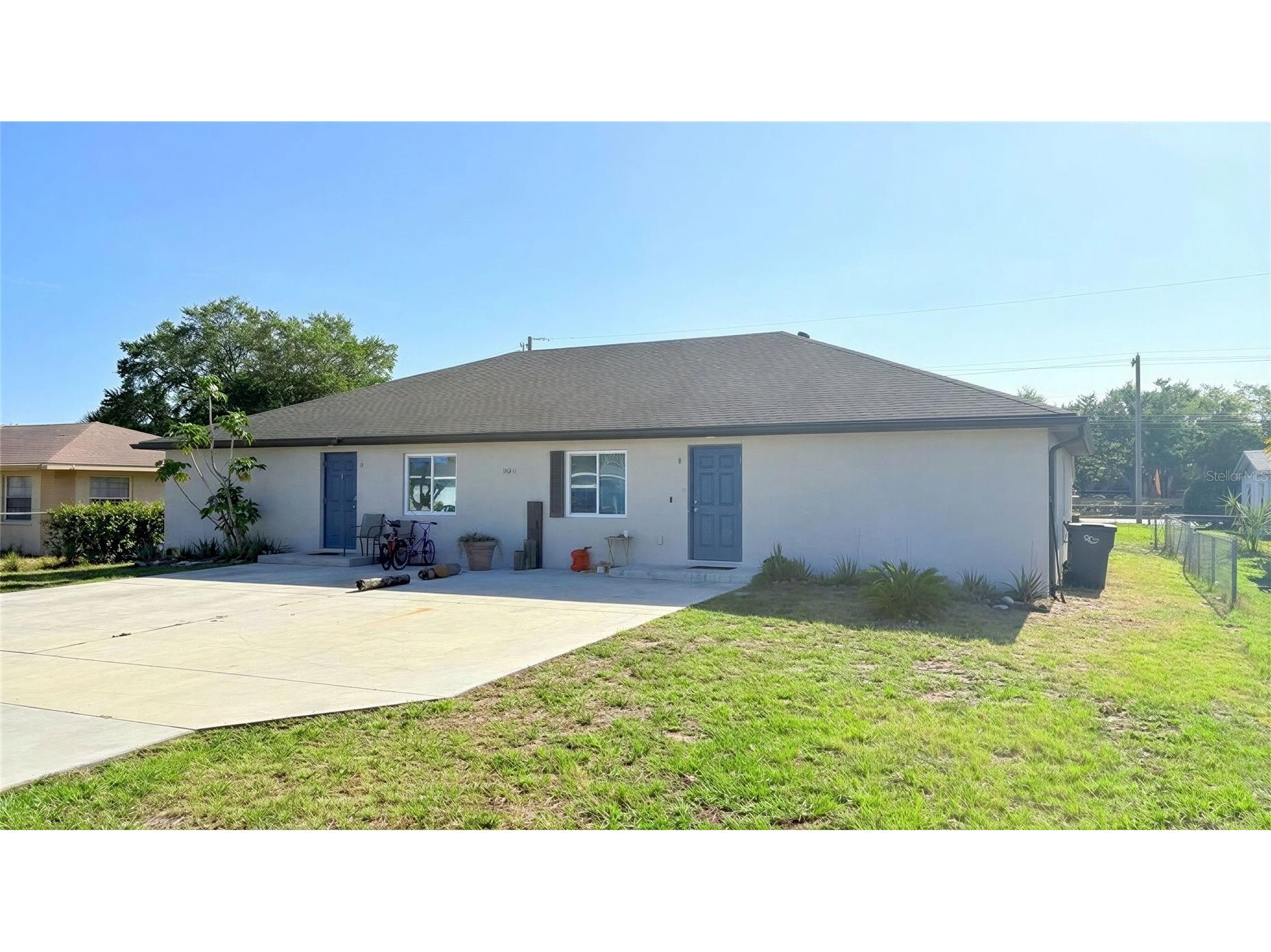 4029 60th Street W Bradenton FL 34209 TB8496530 image1