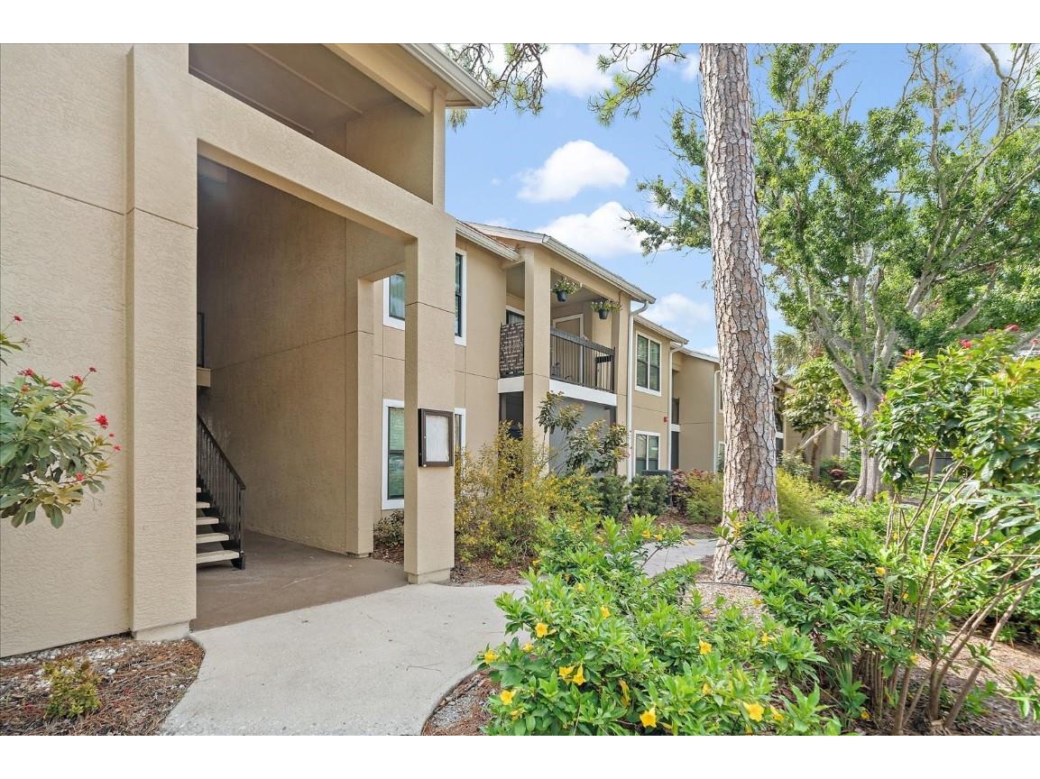4029 Crockers Lake Boulevard #24-BLDG 18 Sarasota FL 34238 A4656558 image1