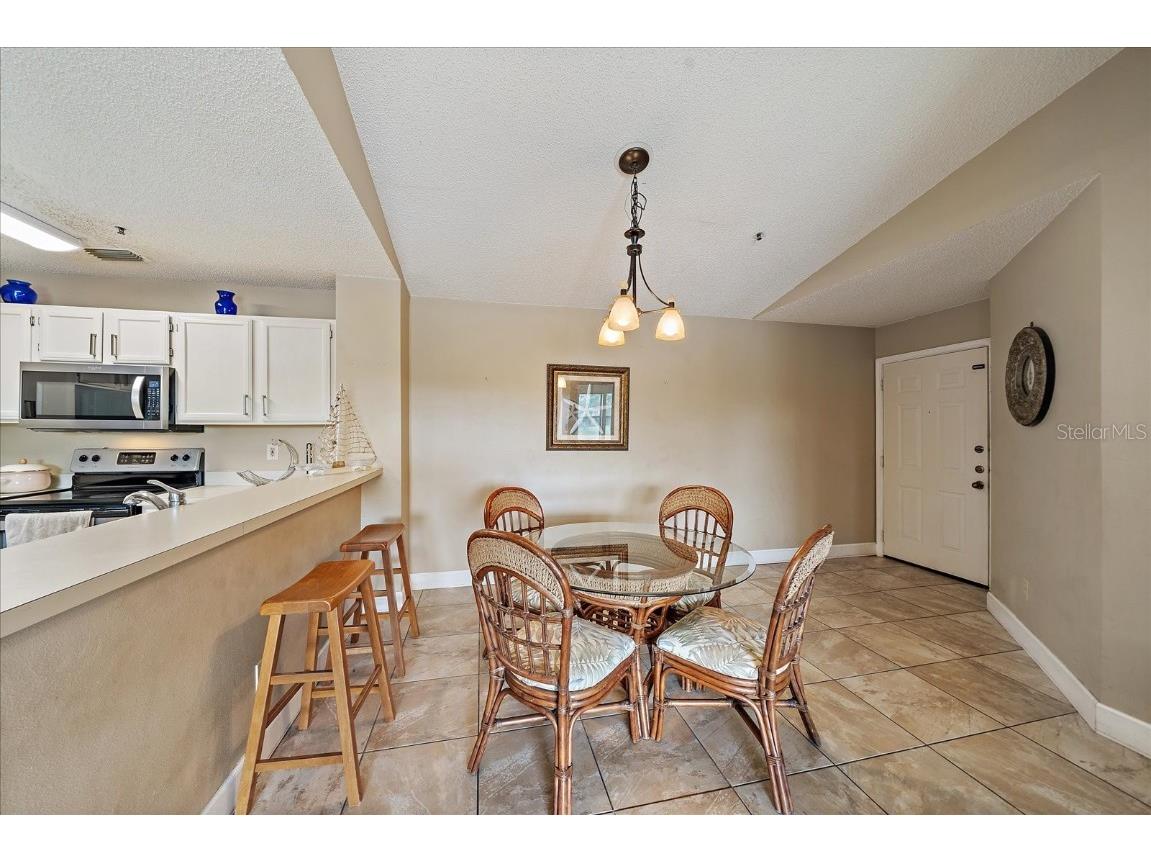 4029 Crockers Lake Boulevard #24-BLDG 18 Sarasota FL 34238 A4656558 image10