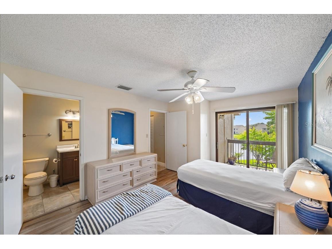 4029 Crockers Lake Boulevard #24-BLDG 18 Sarasota FL 34238 A4656558 image25