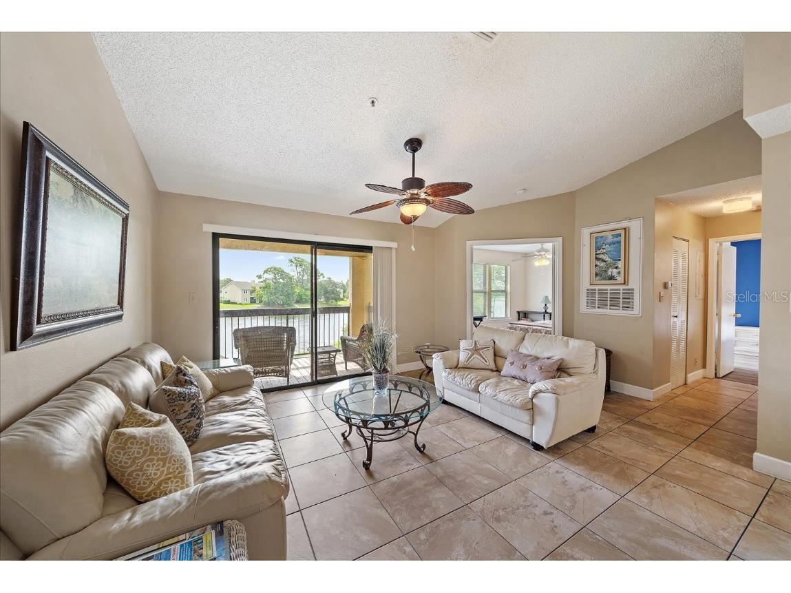 4029 Crockers Lake Boulevard #24-BLDG 18 Sarasota FL 34238 A4656558 image7