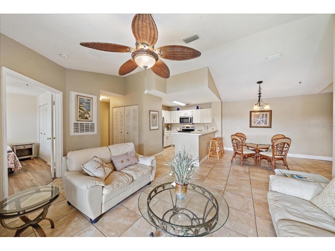 4029 Crockers Lake Boulevard #24-BLDG 18 Sarasota FL 34238 A4656558 image8