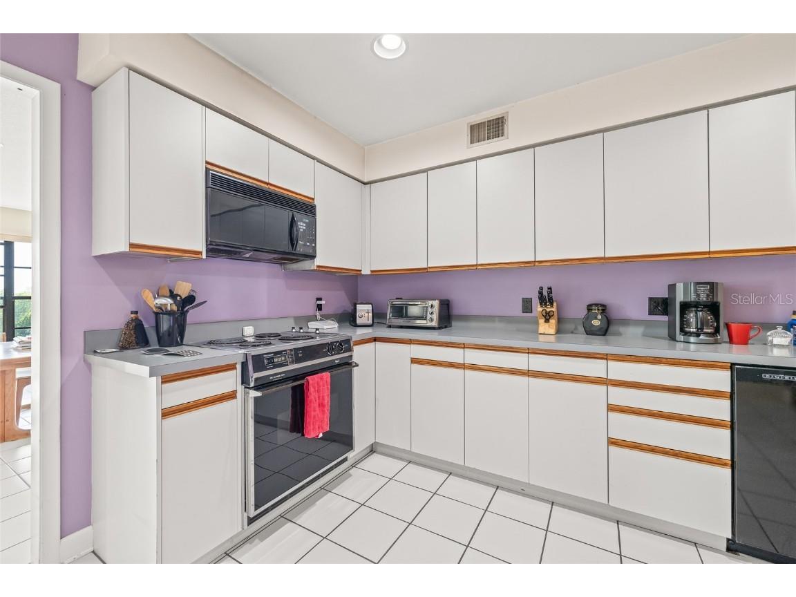 4029 Starfish Lane Tampa FL 33615 TB8448085 image20