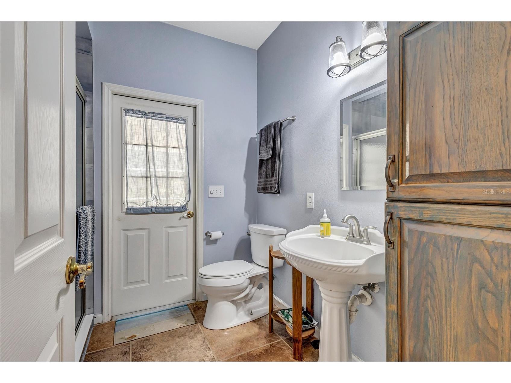 403 131st Street E Bradenton FL 34212 A4692073 image24