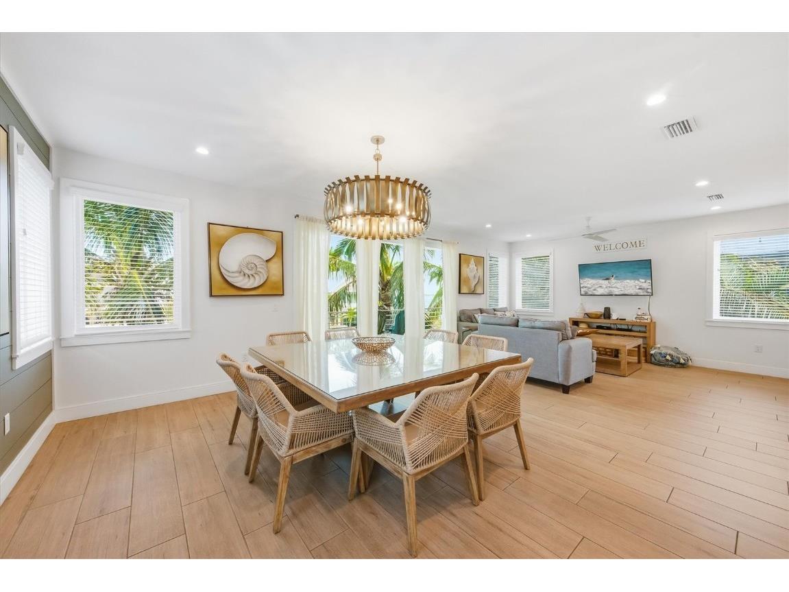 403 20th Place N Bradenton Beach FL 34217 A4673163 image15