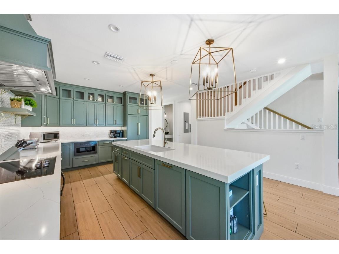 403 20th Place N Bradenton Beach FL 34217 A4673163 image20