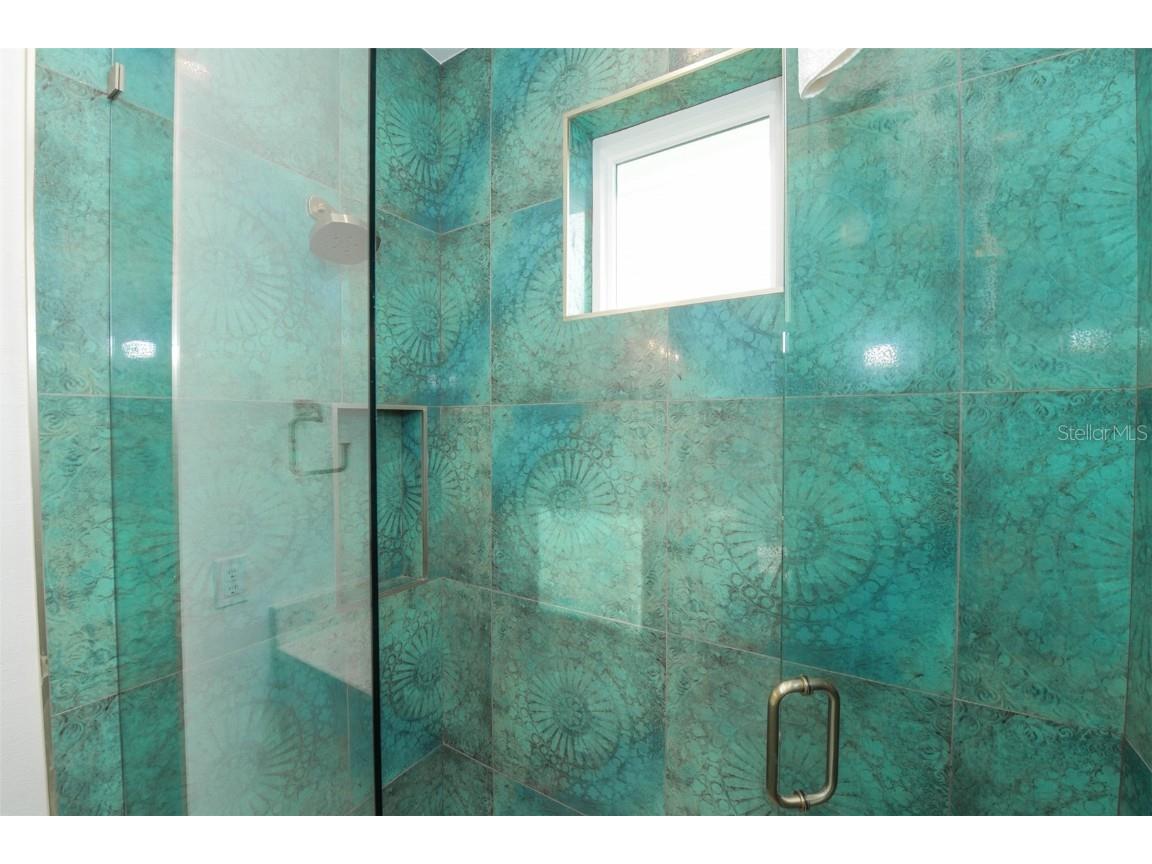 403 20th Place N Bradenton Beach FL 34217 A4673163 image47