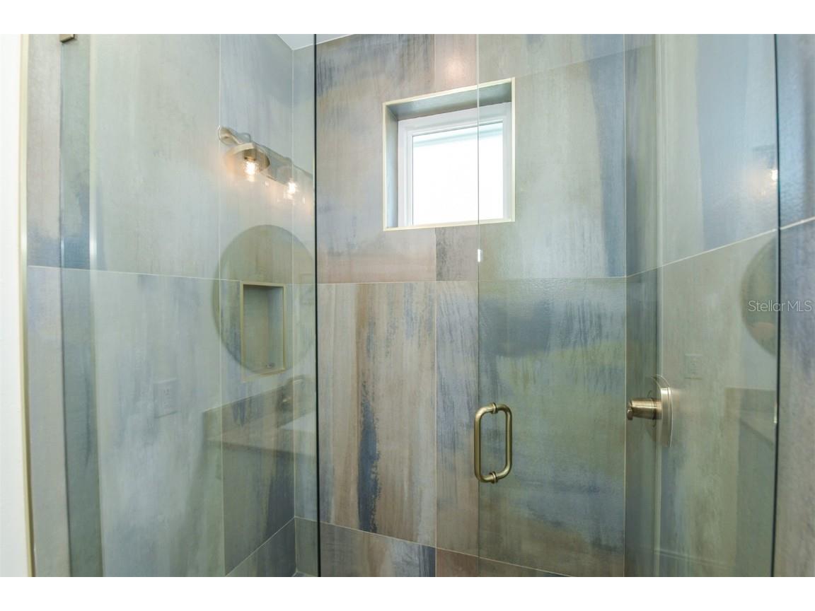 403 20th Place N Bradenton Beach FL 34217 A4673163 image49