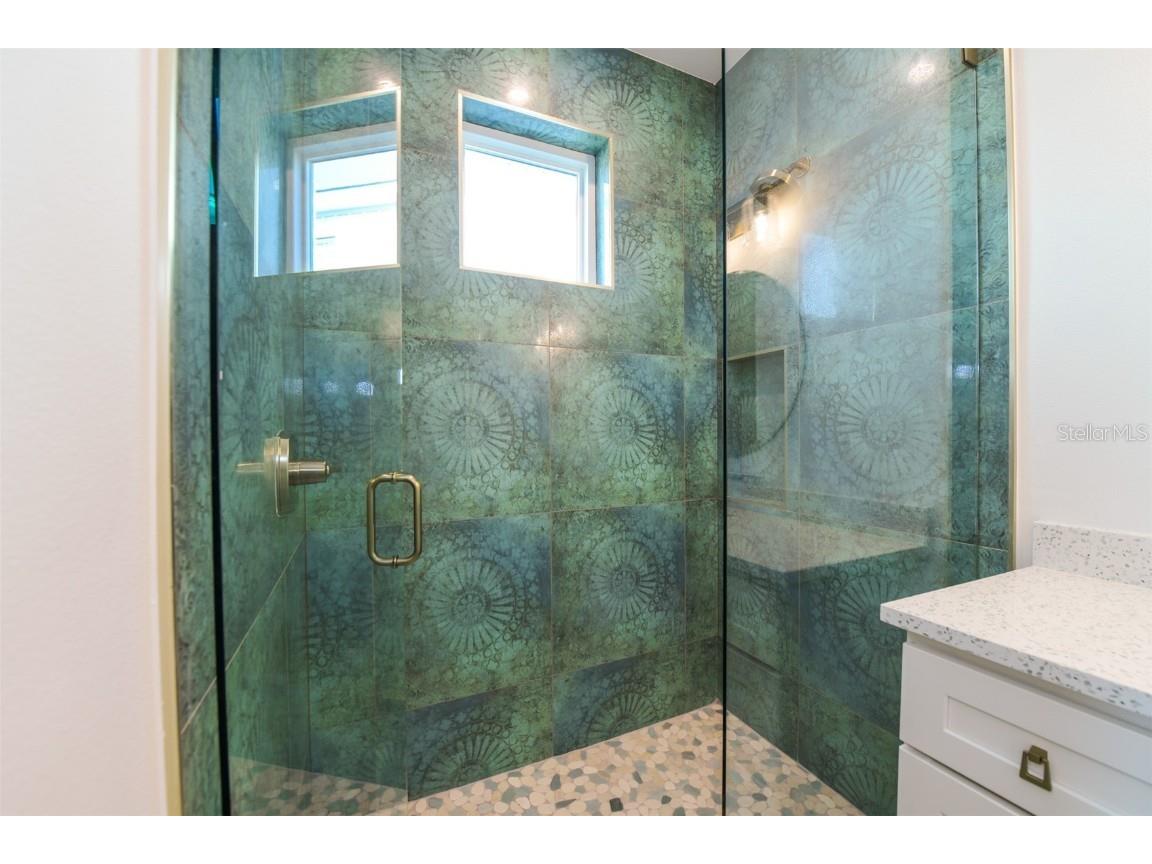 403 20th Place N Bradenton Beach FL 34217 A4673163 image52