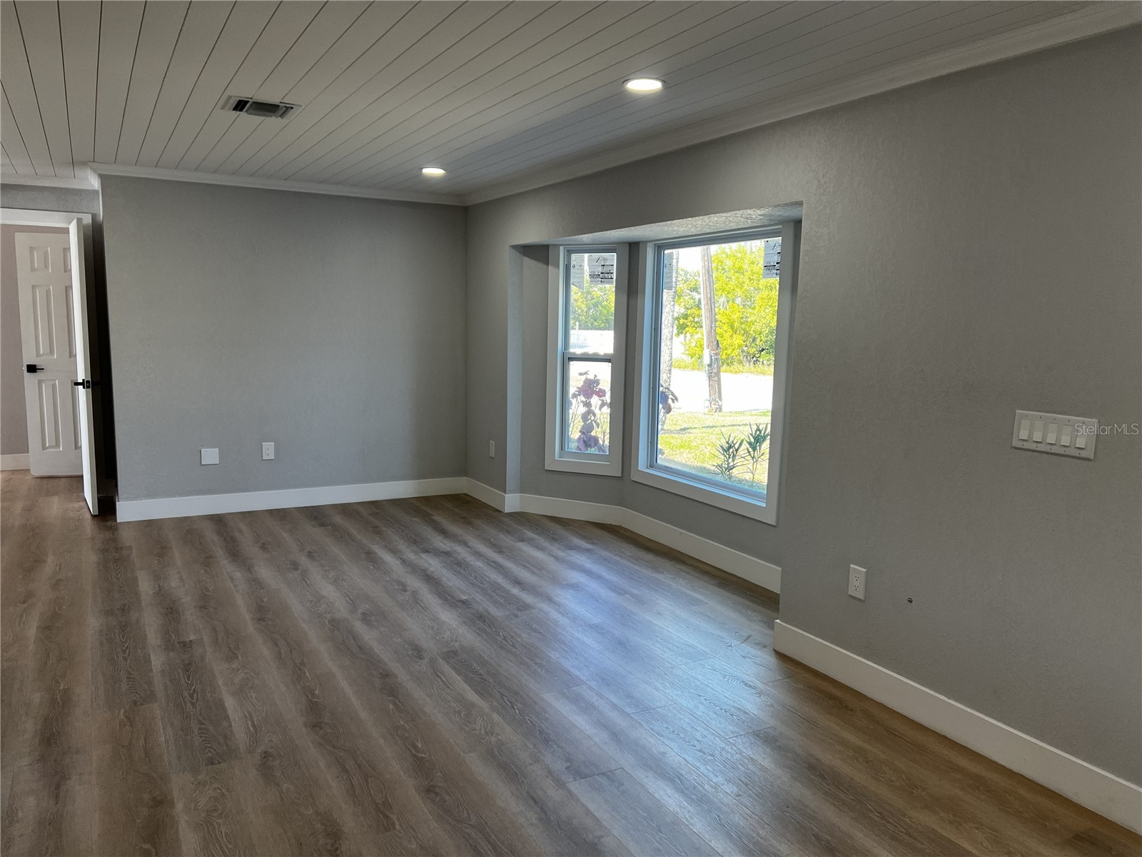403 28th Street Holmes Beach FL 34217 A4685681 image5