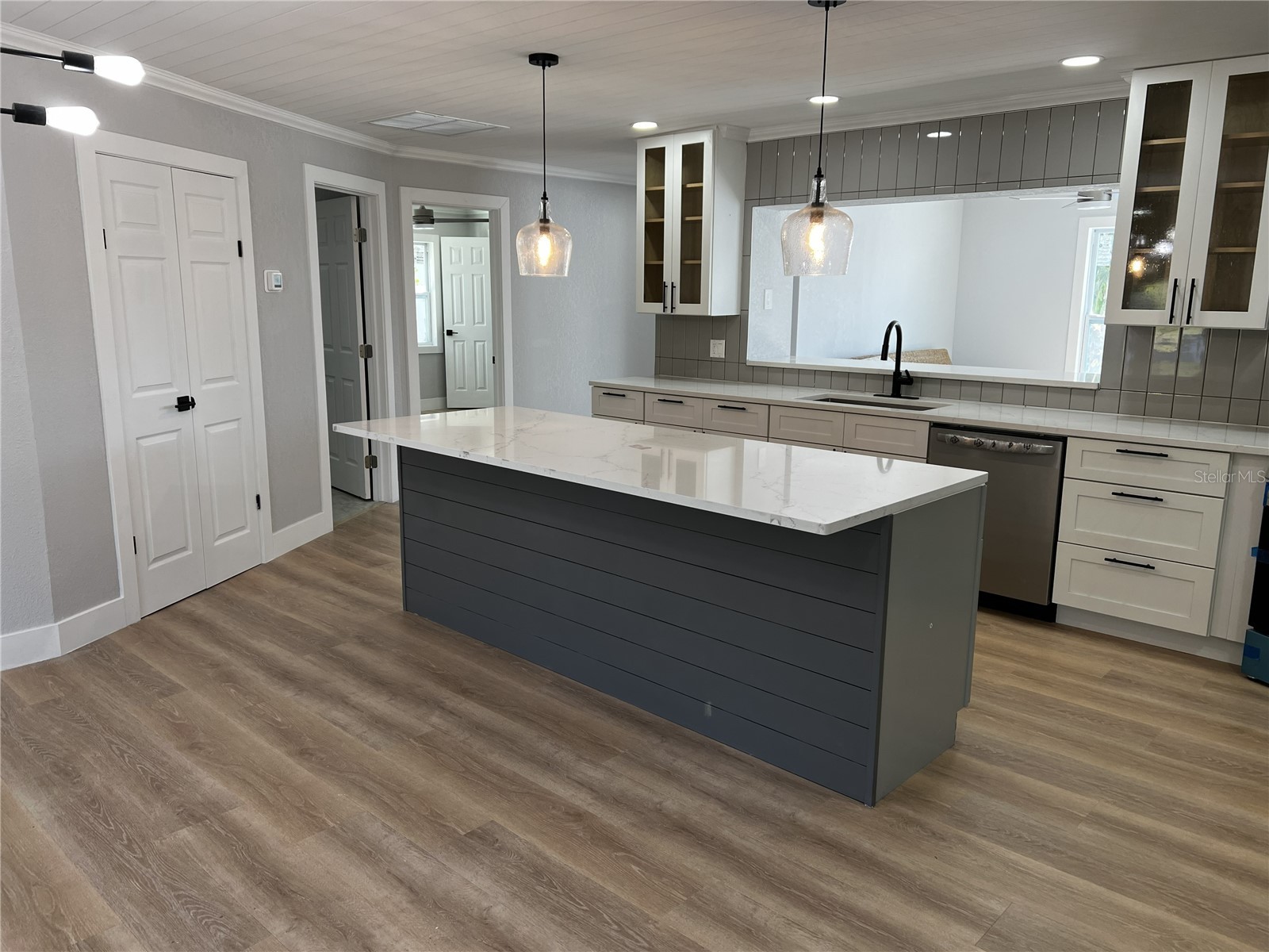 403 28th Street Holmes Beach FL 34217 A4685681 image8