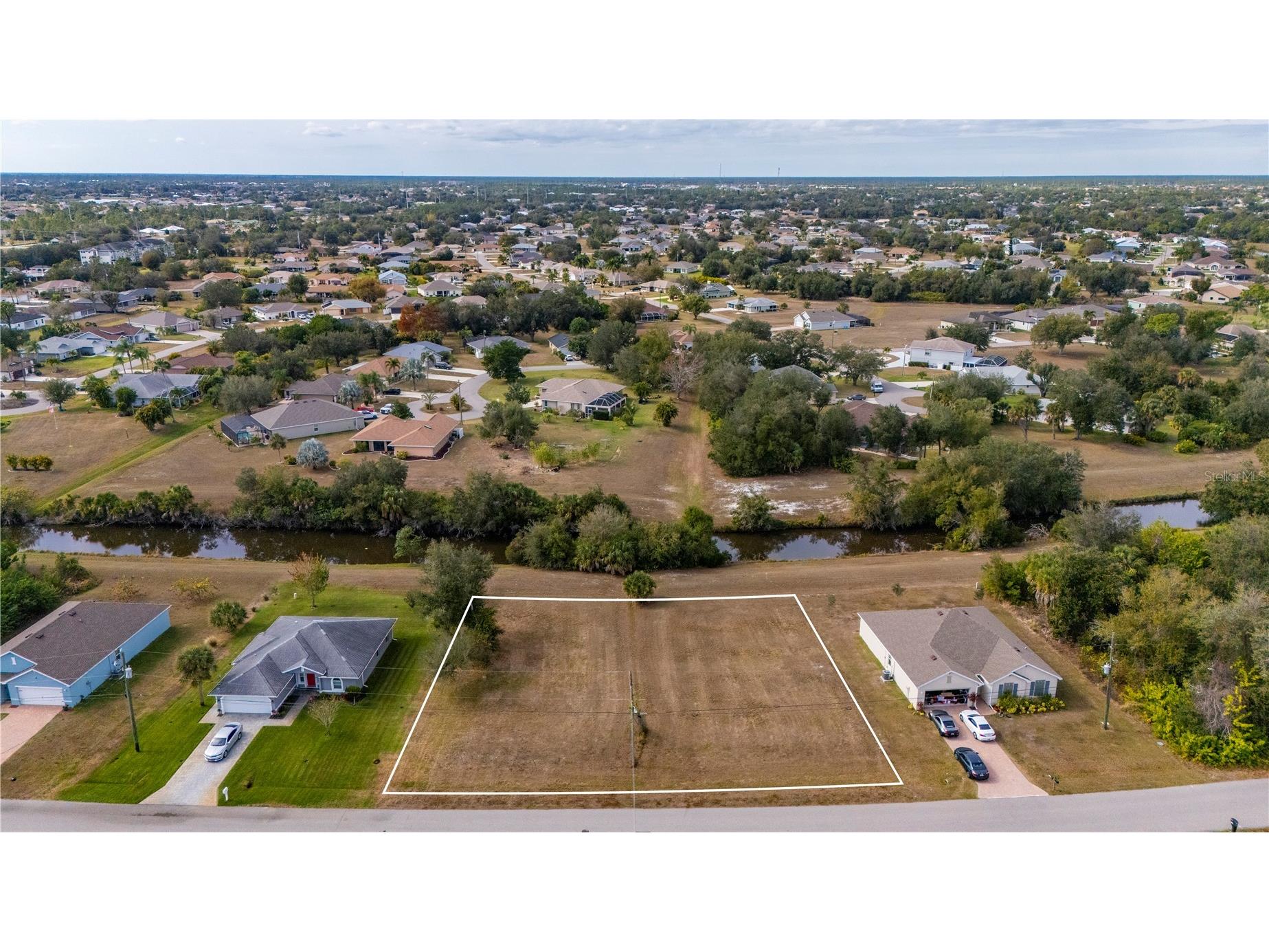 403 & 395 San Cristobal Punta Gorda FL 33983 C7520237 image2