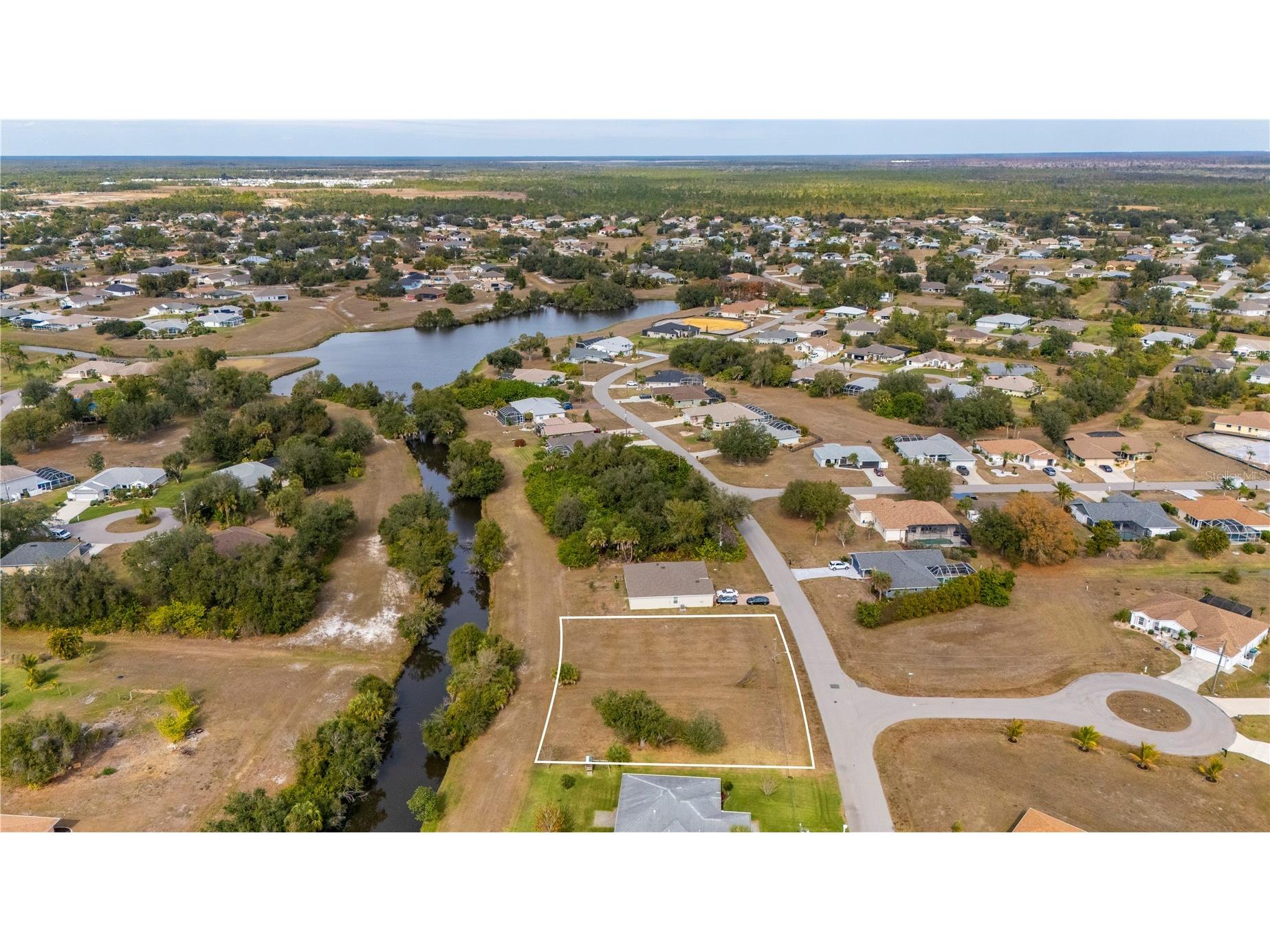 403 & 395 San Cristobal Punta Gorda FL 33983 C7520237 image5