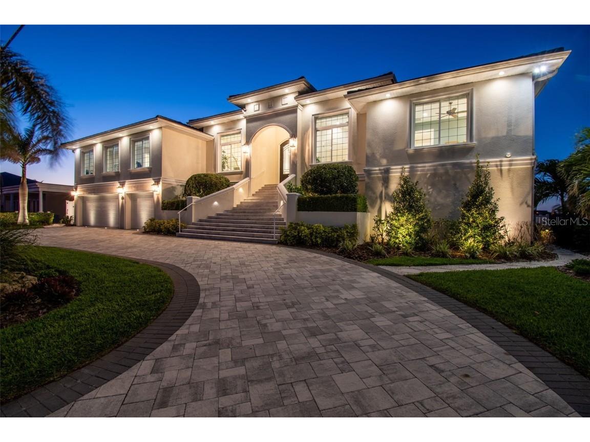 403 55th Avenue Saint Pete Beach FL 33706 - BOCA CIEGA BAY TB8364771 image1