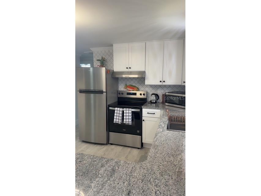 403 63rd Street Holmes Beach FL 34217 A4687024 image32
