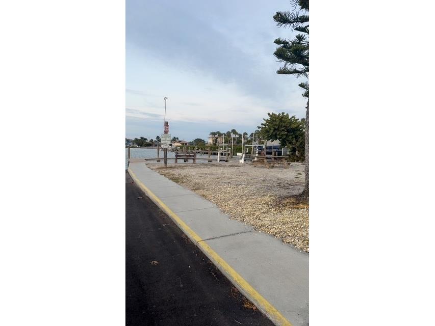 403 63rd Street Holmes Beach FL 34217 A4687024 image57