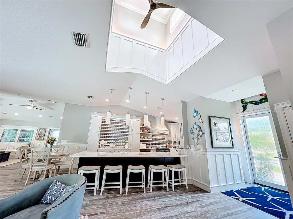 403 75th Street Holmes Beach FL 34217 A4650766 image32