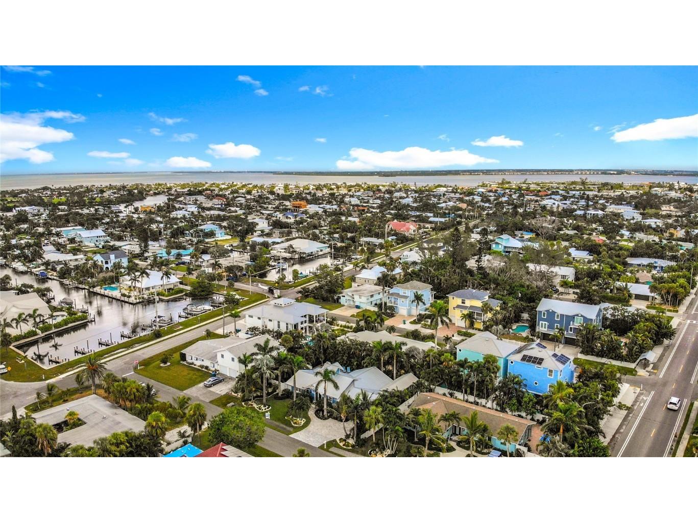 403 75th Street Holmes Beach FL 34217 A4650766 image4