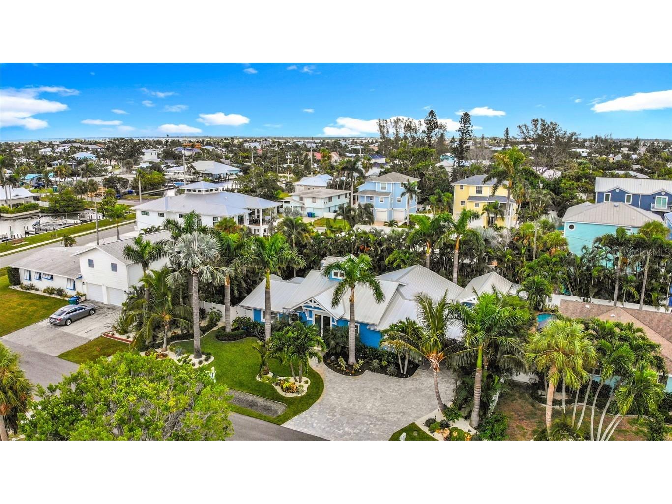 403 75th Street Holmes Beach FL 34217 A4650766 image5