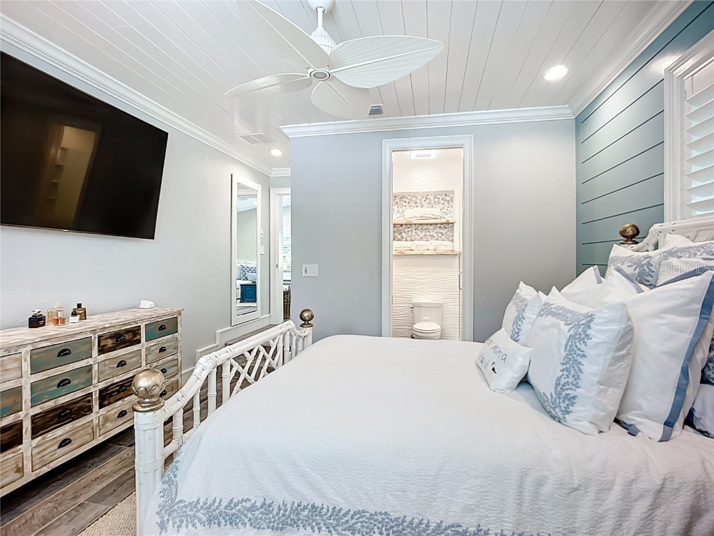 403 75th Street Holmes Beach FL 34217 A4650766 image52