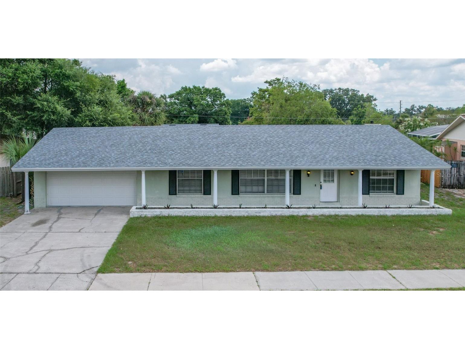 403 Alcazar Ave Altamonte Springs FL 32714 O6112249 image1