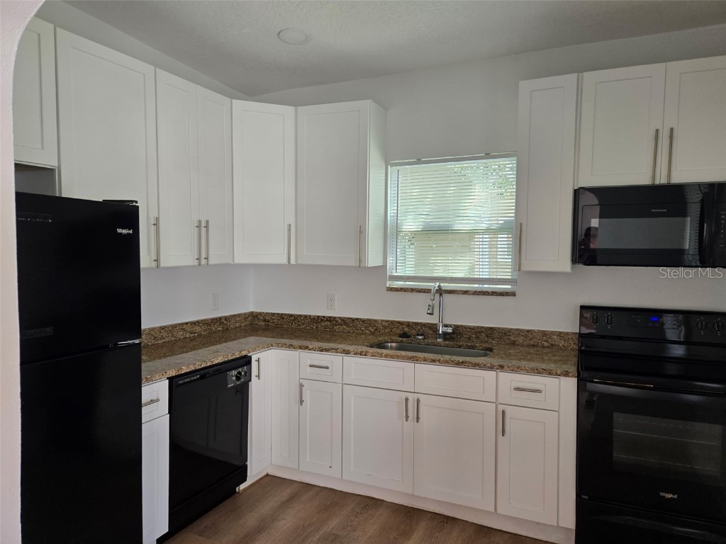 403 Avenue J SE Winter Haven FL 33880 O6357776 image2