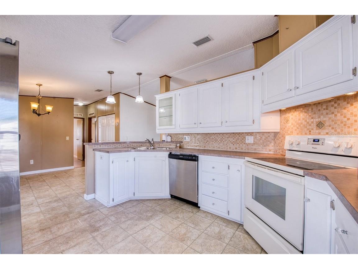 403 Blue Marlin Drive Oldsmar FL 34677 TB8442487 image11