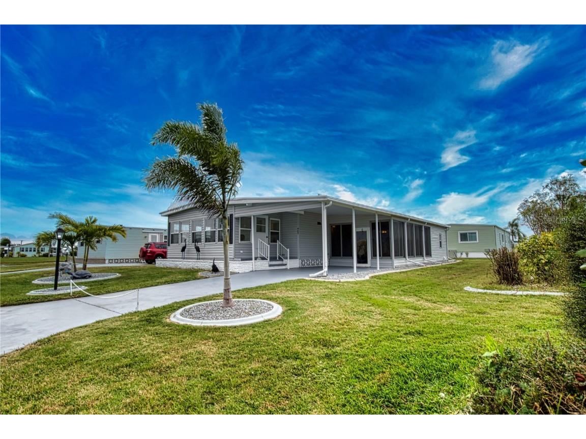 403 Chiquita North Port FL 34287 TB8346532 image1