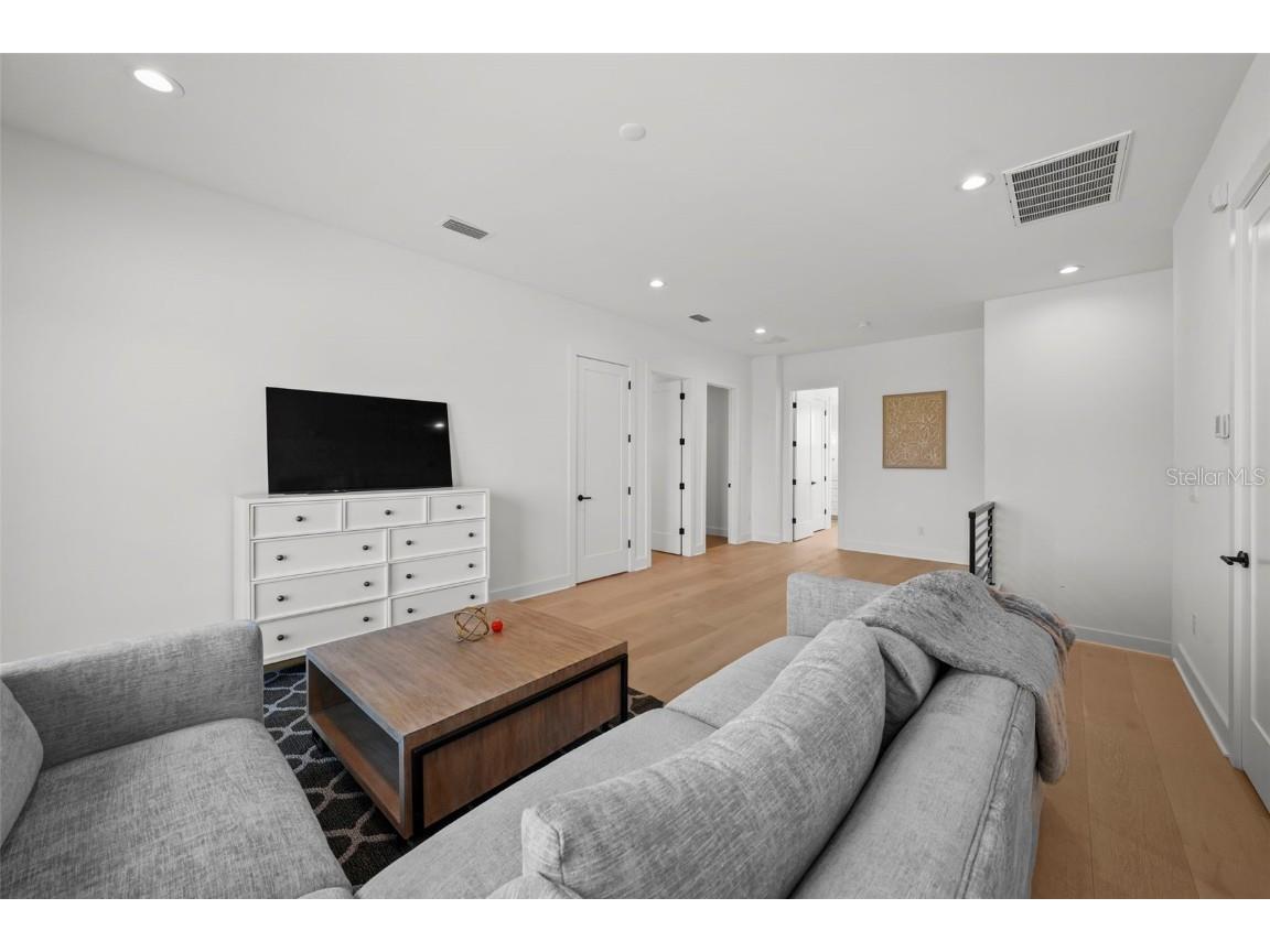 403 E Davis Boulevard Tampa FL 33606 TB8387586 image35